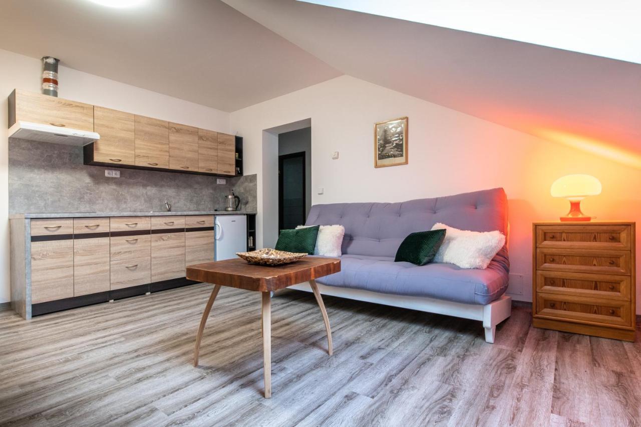 Apartman U Krizku Jihlava Exterior photo