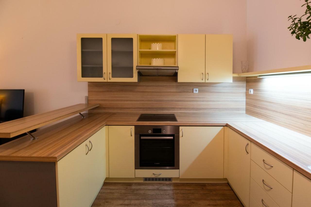 Apartman U Krizku Jihlava Exterior photo